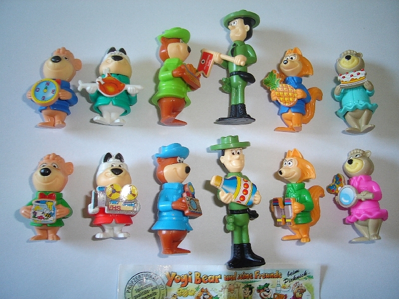 YOGI BEAR 1996 KINDER SURPRISE FIGURES SET HANNA BARBERA FIGURINES COLLECTIBLES