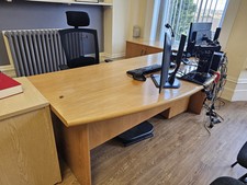Beautiful Solid Head Teacher Desk