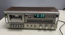Soundesign AM/FM Alarm Clock Radio/Cassette Player Model No.3850-(A)  For Parts