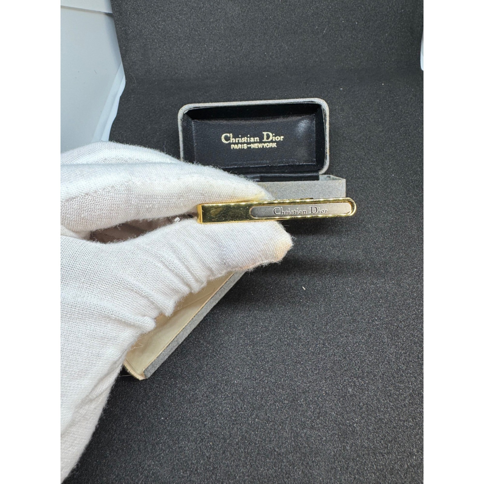 Picture 5 of 6