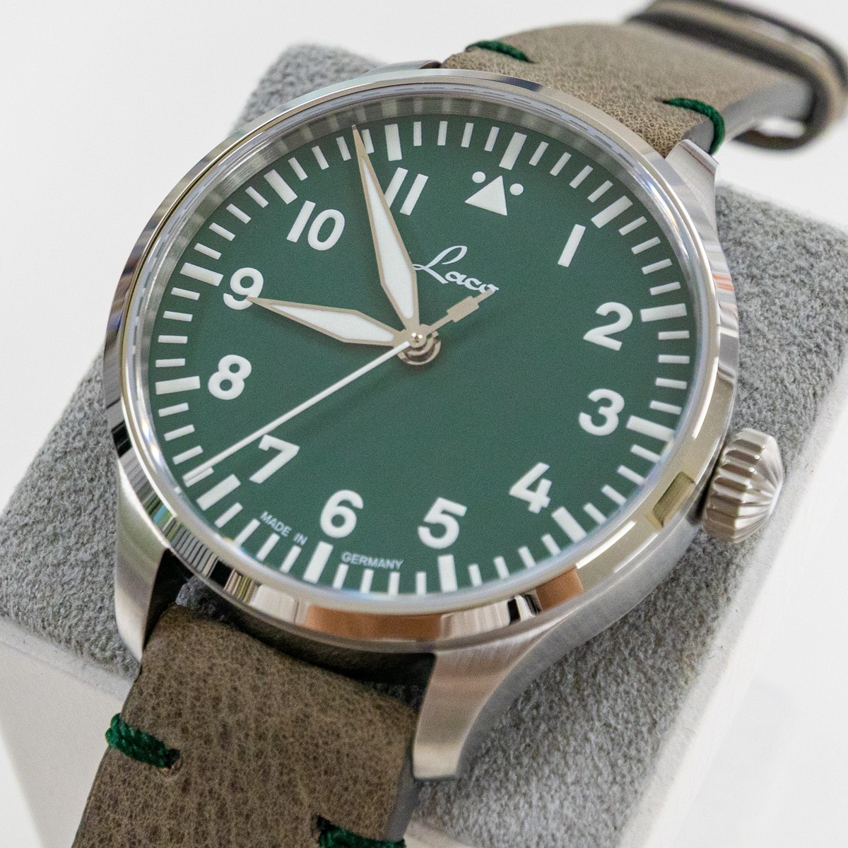B1Y Laco 862189 PILOT Augsburg39 Green Limited Edition Watch t9q