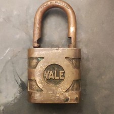 Yale Collectable Metal Padlock Lock Made in England RKB 661 Vintage, no key