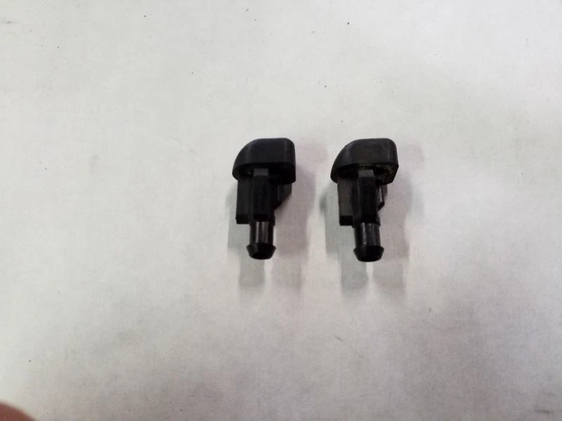 Windshield Washer Sprayers | Fits 01 02 03 04 05 06 07 Ford F250 F350 F450 F550 - Image 3 of 4