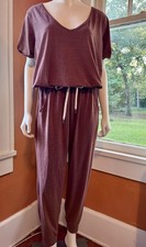 Vuori All Day Jumpsuit Terracotta Heather V-Neck sz L Worn Twice