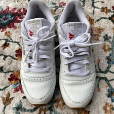 Reebok Classic White Leather Sneakers Women's Size 6 Gum Soles