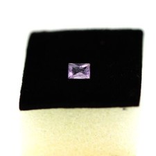Pierres et Minéraux. 0.16 cts SCAPOLITE VIOLET . IF Afghanistan.