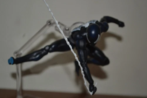 CT TOYS MAFEX No.147 Spider-Man schwarz Kostüm COMIC Ver. Action Figur Modell Spielzeug - Bild 17 von 18