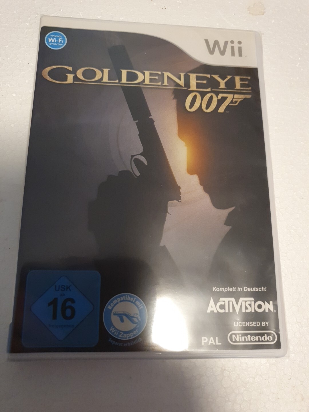 James Bond: GoldenEye 007 [Nintendo Wii] - Bild 2