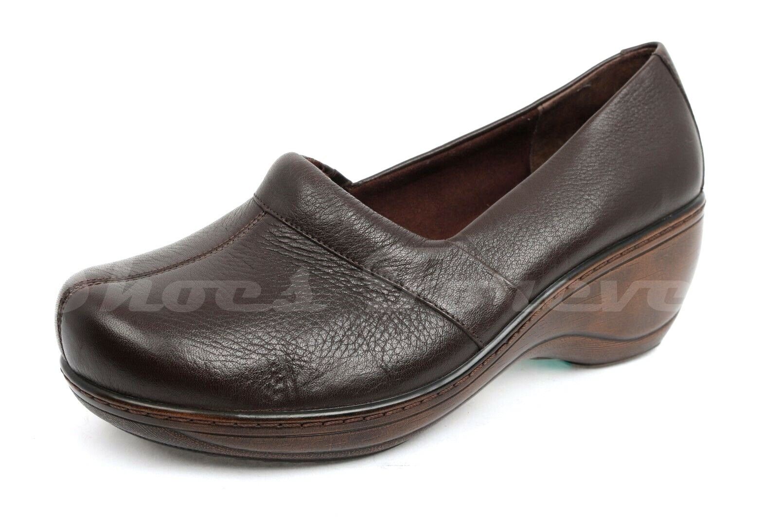Womens SOFT 4 years warranty WALK brown leather sz. 9 NEW Year-end gift clogs