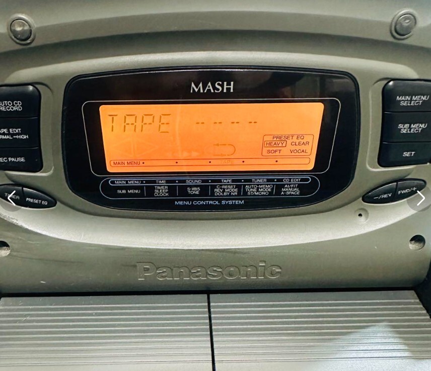 Panasonic RX-DT75 CD/Headphone Jack/Cassette/Radio Boombox Panasonic RX-DT75 CD/Headphone Jack/Cassette/Radio Boombox