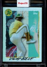 2021 Topps Project 70 Card #170 Vida Blue 1995 by FUTURA Rainbow Foil /70
