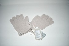 Barefoot Dreams CozyChic Gloves in Stone BDUCC1664 NWT Details: 100 polyester