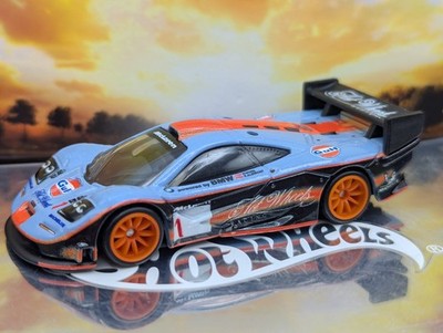GULF Collector 1997 McLAREN F1 GTR  racing blue;orange; Hot Wheels premium loose