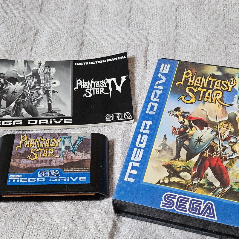 Phantasy Star IV 4 - Sega Mega Drive - Complete With Manual
