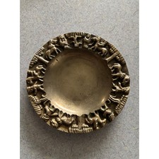 Ancien plat à épingles ou cendrier en laiton