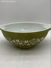 Pyrex Spring Blossom Green Cinderella Mixing Bowl 442 1.5 Qt Vintage