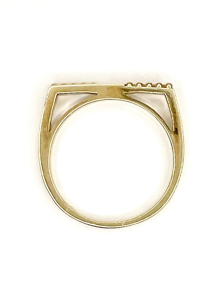 10K Yellow Gold Stackable Ring Size 7 - image 4
