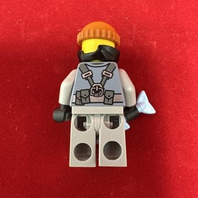 Lego Minifigure Ninjago - 4 Lot - Nya Kai Puffer Shark - 70611 And Others Random