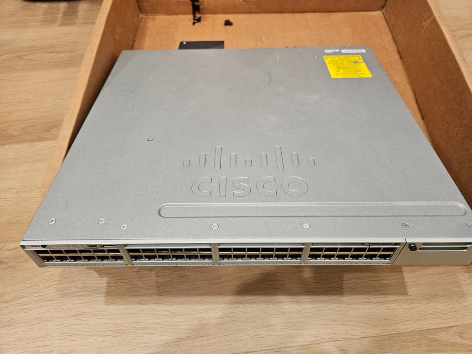 Cisco WS-C3850-48P 48-Port PoE+ Gigabit Switch w/ C3850-NM-BLANK, 1100W PSU - Image 2 of 4