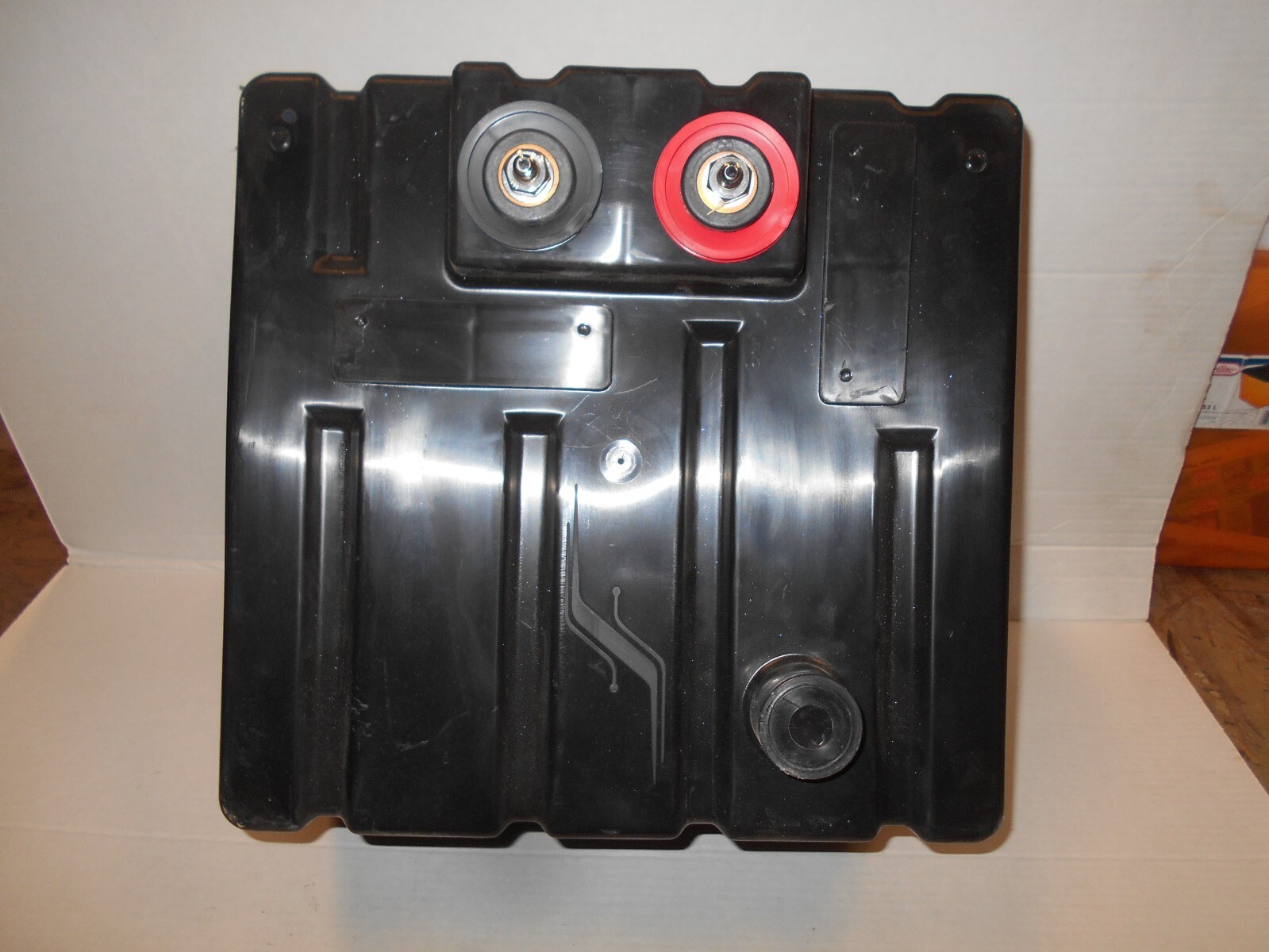 *RV DUAL VENTED BATTERY BOX BLACK PLASTIC NO LID BATTERY CABLES FREE