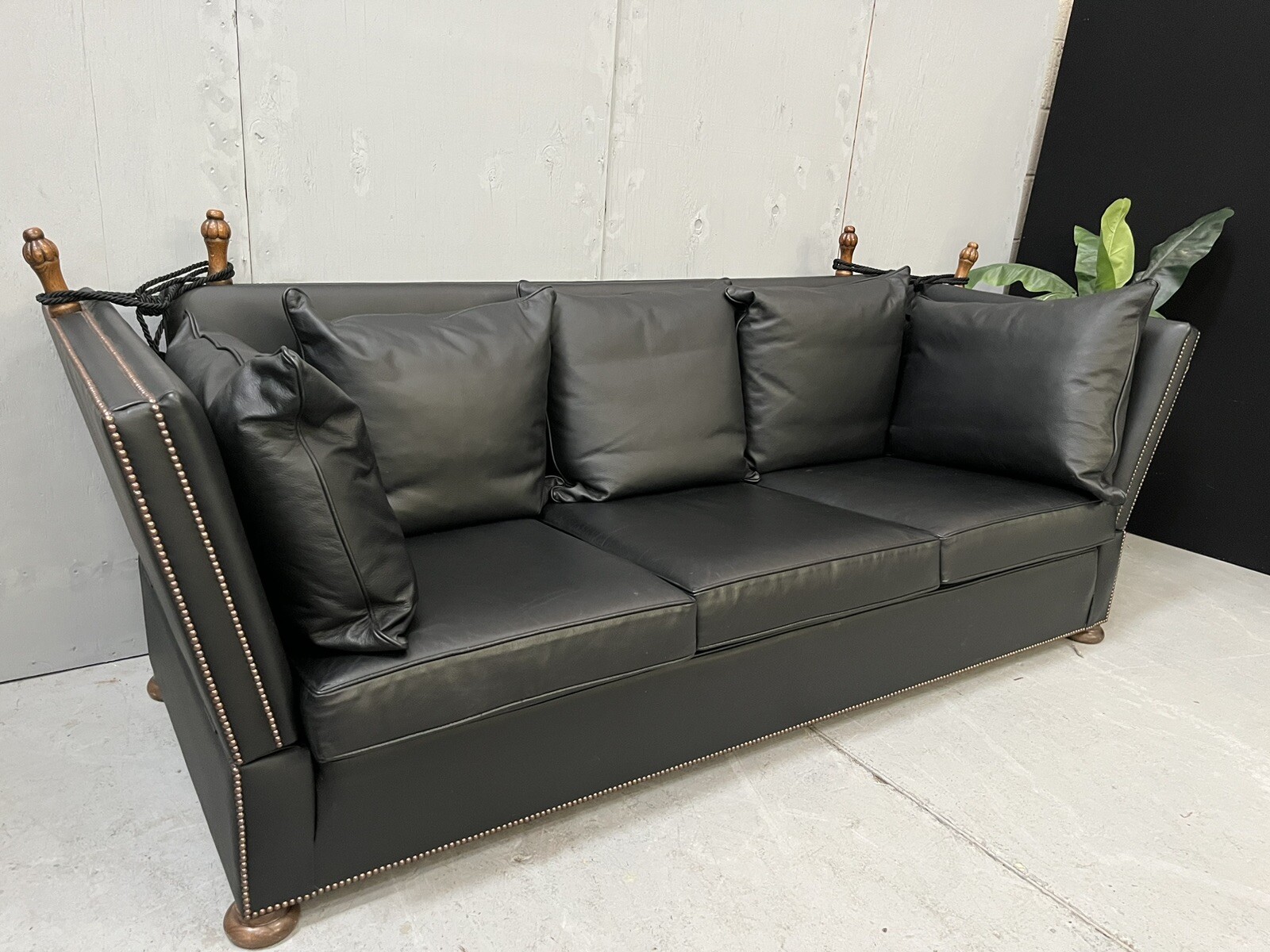 NEW Knowle Black Leather 3 4 seater Drop Arm sofa *75 Off To Clear