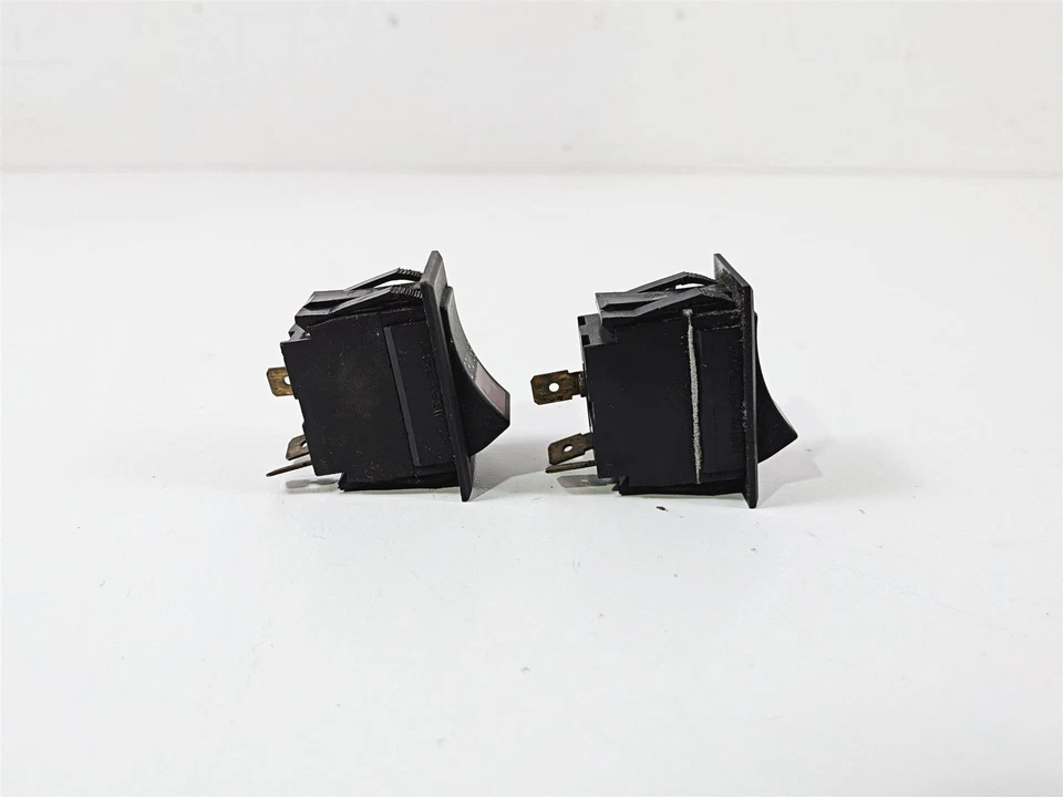 Harley Touring Electra Glide 1993 FLHTCU Cruise & Spot Switch Set Foto 4 de 4