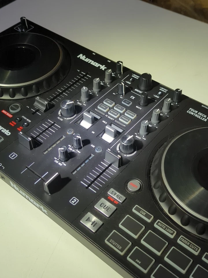 Numark Mixtrack Platinum FX - DJ Controller For Serato DJ FOR PARTS READ - Image 3 of 4
