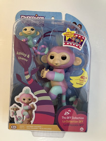 Lot 2 FINGERLINGS The BFF Collection NEW Ashley Chance Violet Hope Monkey WowWee