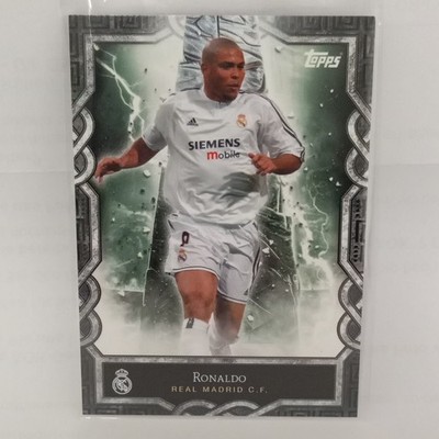 Topps Ronaldo Real Madrid C.F. 2024-25 Fan Set Monolith MO-8 Trading Card