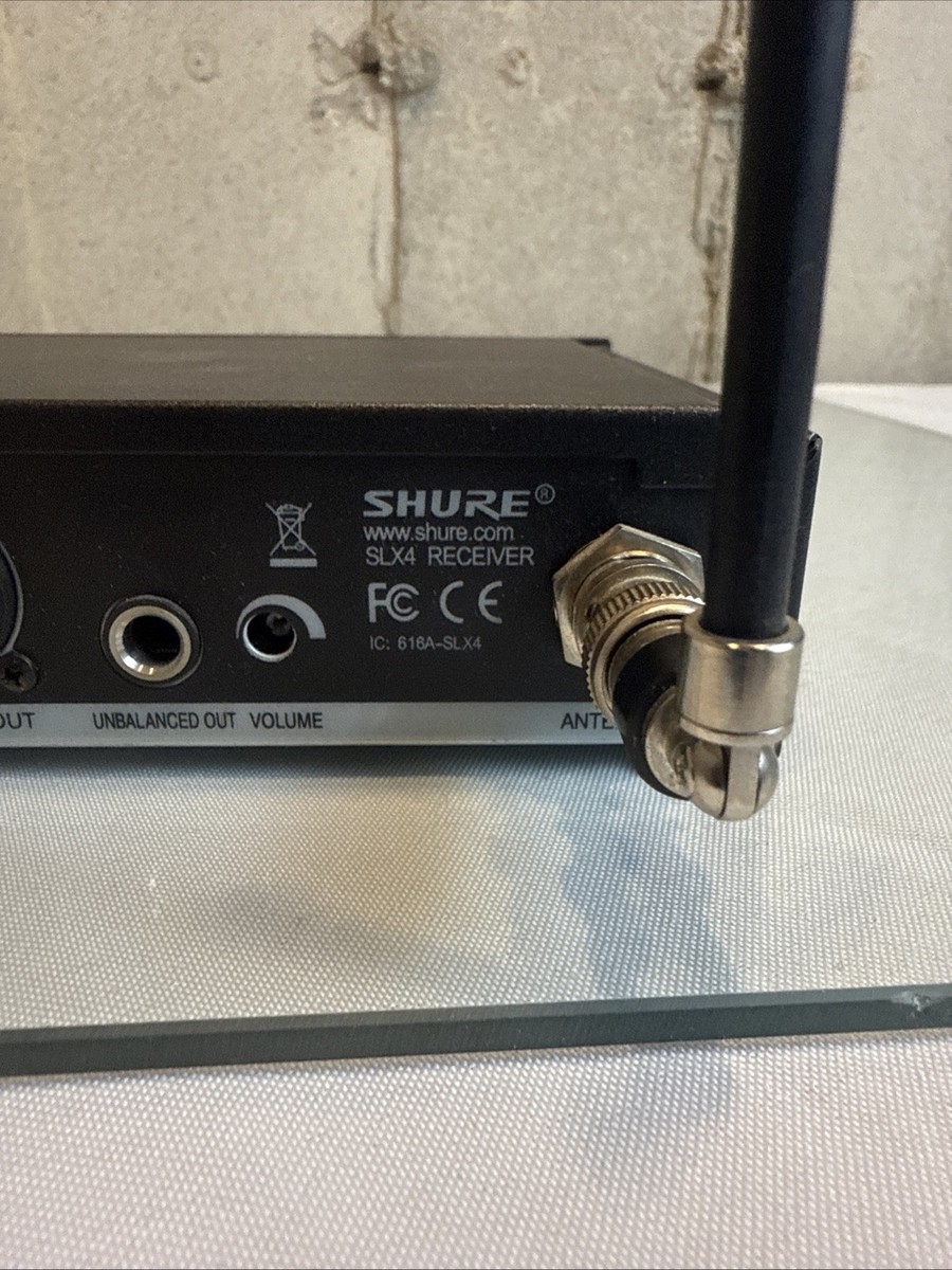 Shure wireless headset microphone system SLX4 No Power Cord