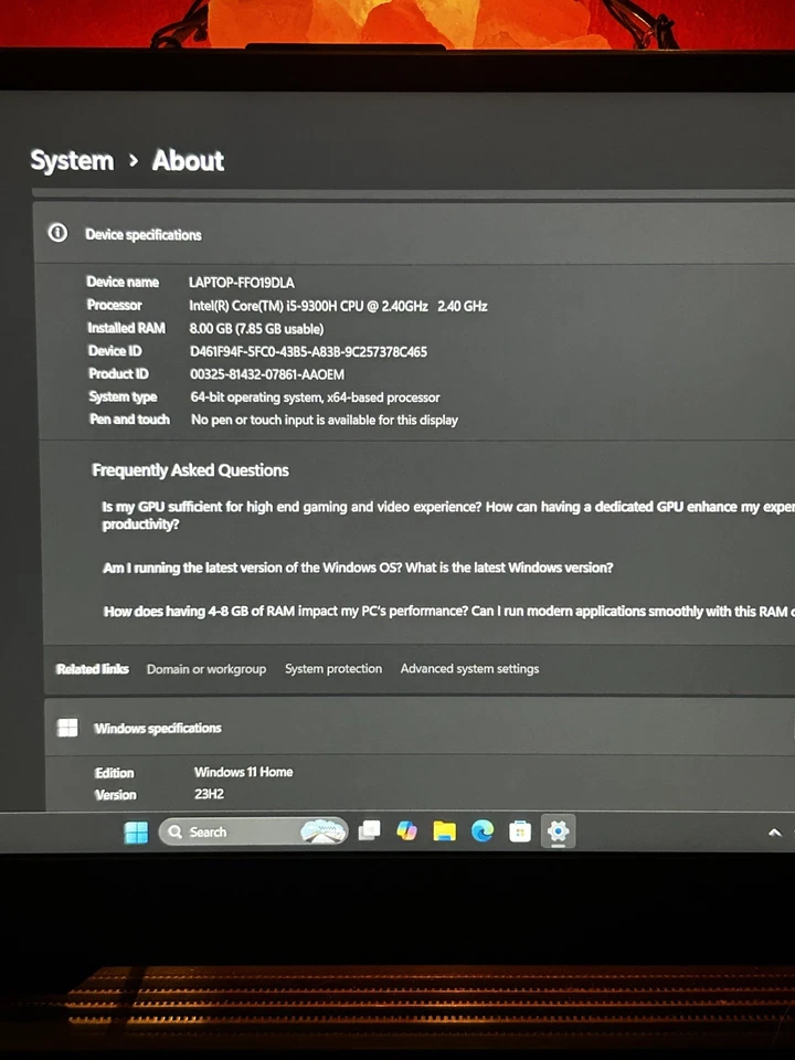 Asus ROG Strix Gaming Laptop 8GB, with mouse and charger - Image 3 of 4