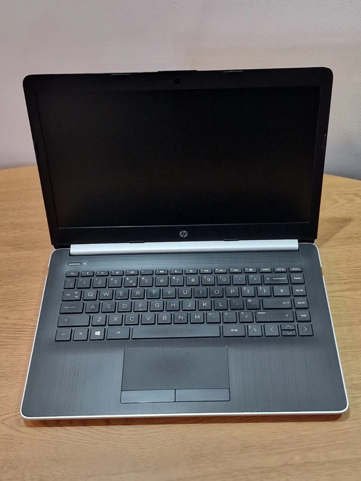 HP Pavilion 14" Laptop i5-8250U 1.60GHz 8GB DDR4 256GB NVMe Windows 10 Laptop - Image 2 of 4