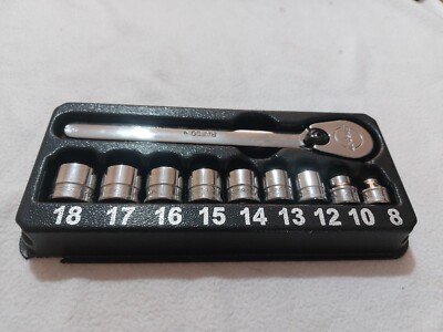 Snap On *sehr guter Zustand* 10-teiliges 3/8 Zoll 6-Punkt metrisches Flankenantrieb   flaches Profil-Set 210RAFMA