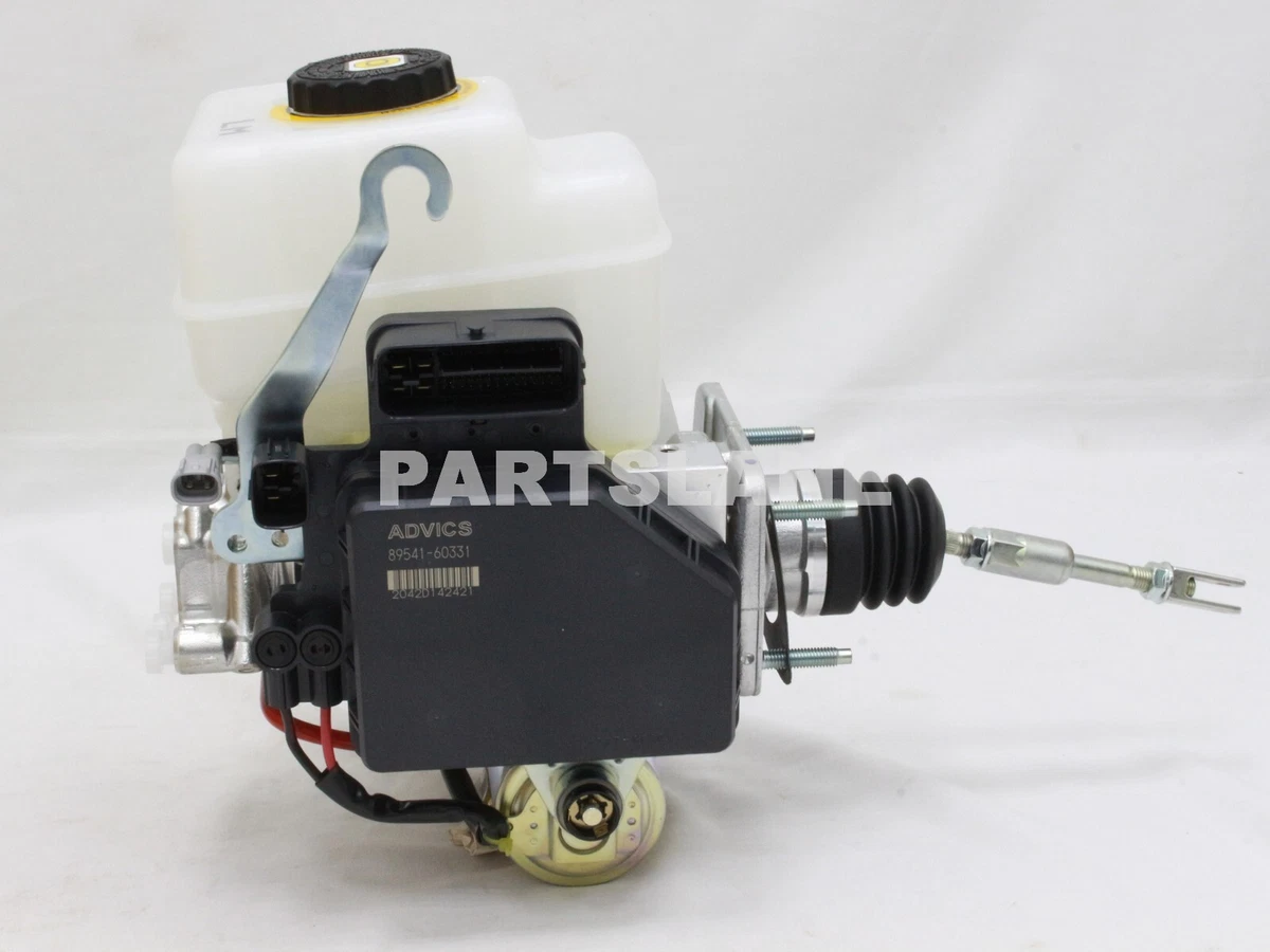 OEM Brake Booster With Master Cylinder 47050-60311 For
