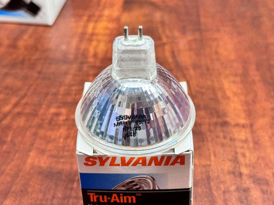 5 x Sylvania Tru-Aim MR16 Narrow Flood Lamp 65 Watt Lamp Light Bulb GU5.3 58565 - Image 4 of 4