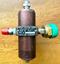 Scott Aviation Corp. Model 5425 Aircraft Variable Oxygen Line Pressure Regulator