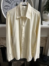 VERSACE men's long sleeve dress shirt in solid light yellow sz EU 54 US 17 x 36