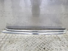 Barres de toit Audi V8