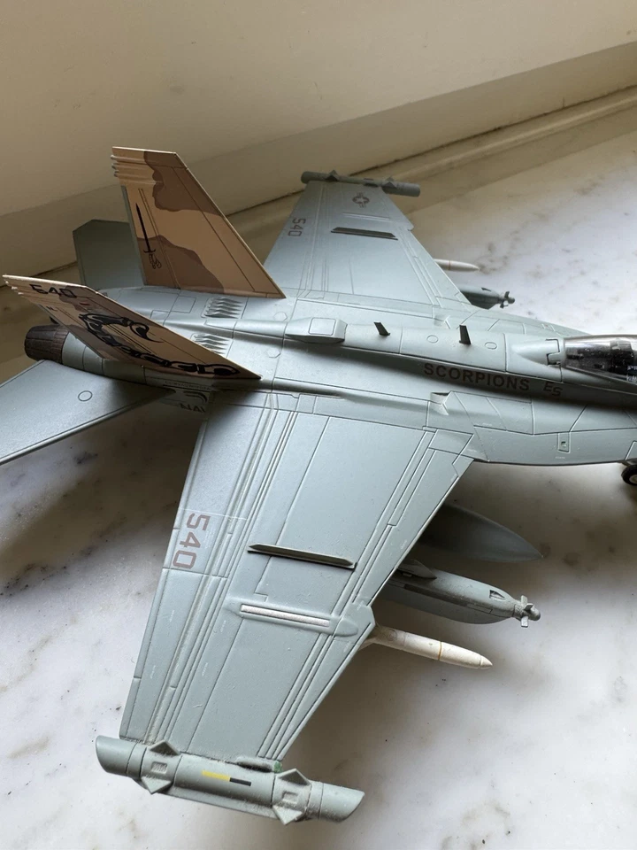 Hobby Master E/A-18 Growler 1/72 - Immagine 2 di 4