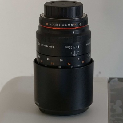 Samyang 100mm f2.8 ED UMC macro - Pentax K mount