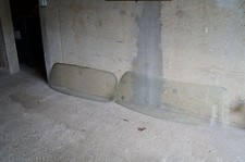 Lunette arrière Peugeot 403