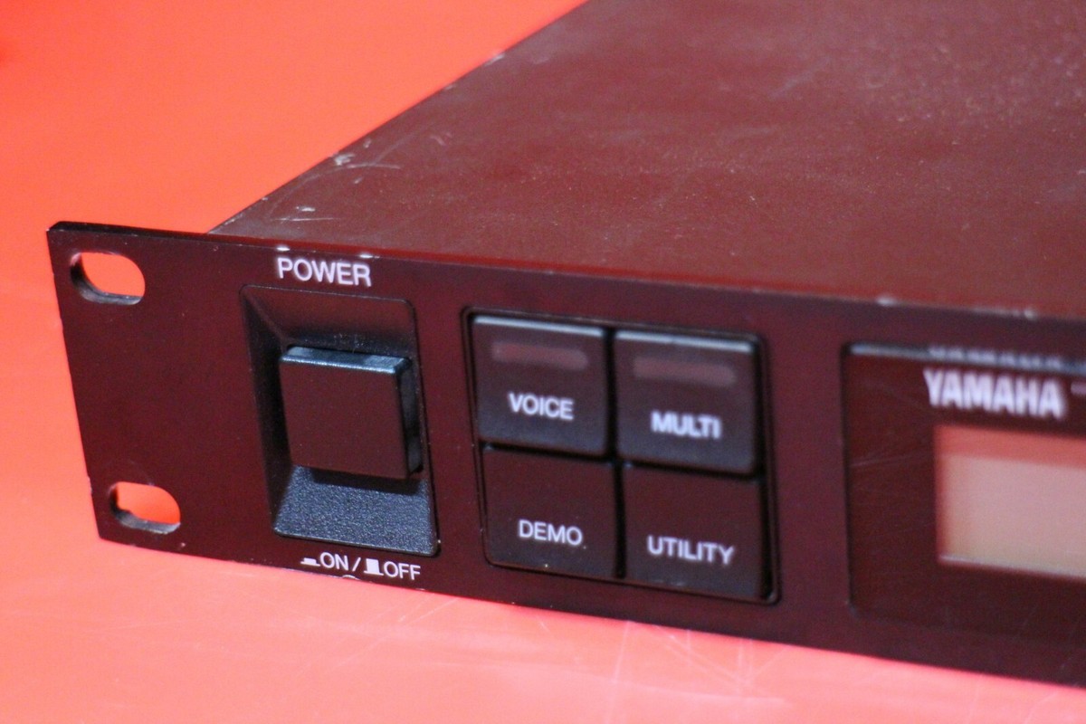 USED YAMAHA TG55 Tone Generator Rack Type Sound Module U804 191213