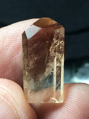 17.20 carats AMAZING NATURAL POLISHED TOPAZ CRYSTAL FROM SKARDU-PAKISTAN(D)