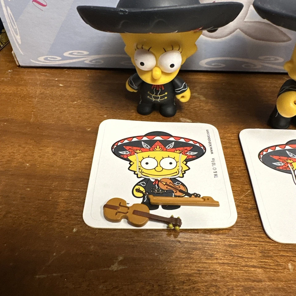 Kidrobot Los Simpson Bart Lisa Maggie Mariachi Serie 2 Sin Caja 2010 1/25 Raro Foto 2 de 4