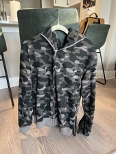 Unauthentic bape hoodie size medium