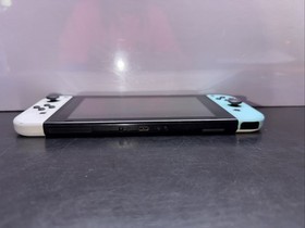 Nintendo Switch 32GB  V1 UNPATCHED Console-blue & White Joy‑Con