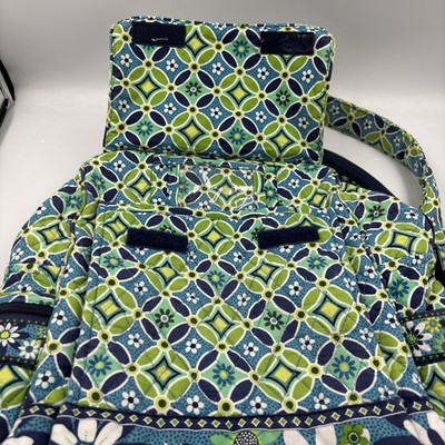 Vera Bradley Quilted Daisy Daisy Geometric Backpack in Blue & Green Retired Vera Bradley Daisy Large Floral Geometric Quilted Backpack  main image 3