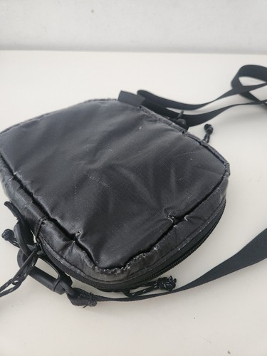 FW17 Supreme Sac Bandoulière Noir Logo Boite Cordura Tissu - Photo 14 sur 16