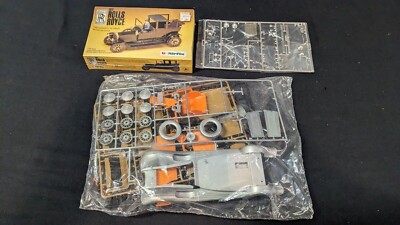 Rolls Royce models: Revell(?) Phantom & Airfix 1911 RR