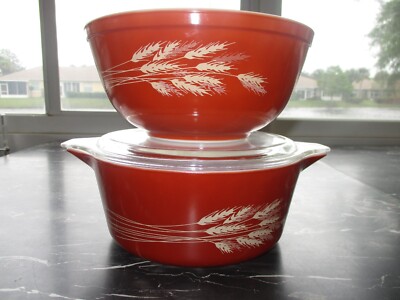 2 vintage UNUSED PYREX AUTUMN HARVEST #475-B Casserole w/lid 